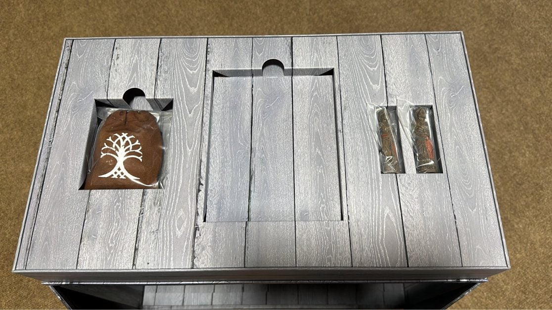 Cross News - GOW Missing Steelbook
