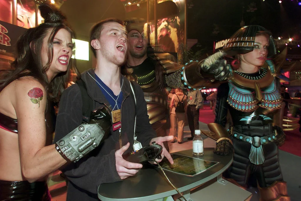 Retro-Cross: E3 [2]