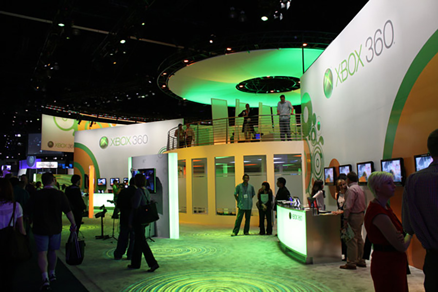 E3